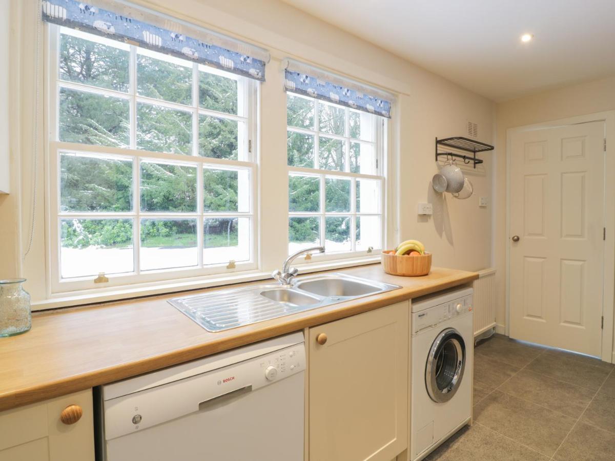 Maisie'S Cottage Dunblane Exterior photo